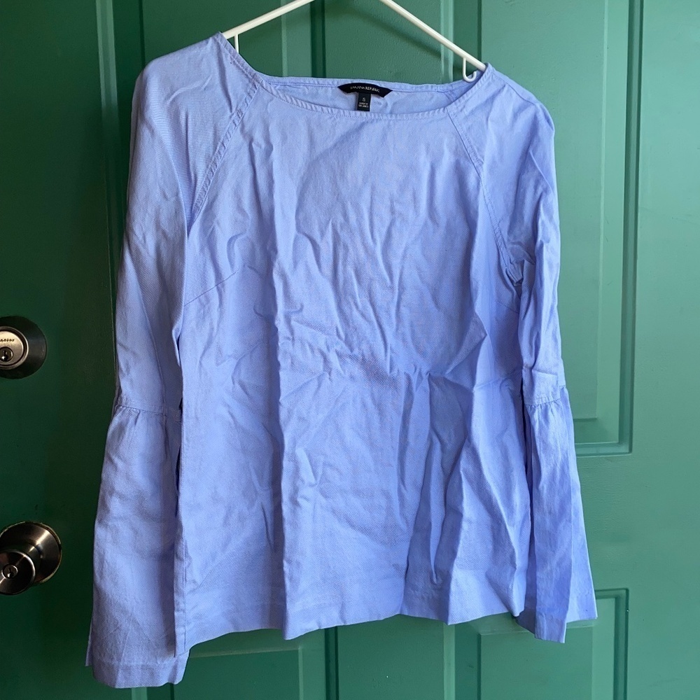 Banana Republic size small ladies top excellent condition